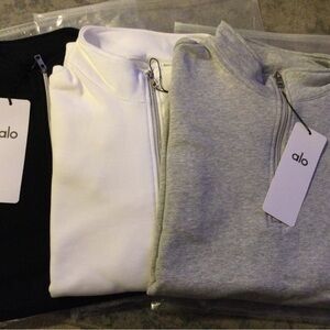 Alo Quarter-Zip Sweatshirt - Gray, White or Black Size Medium